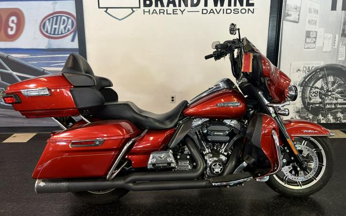 2014 Harley-Davidson Electra Glide Ultra Classic® Candy Orange FLHTCU