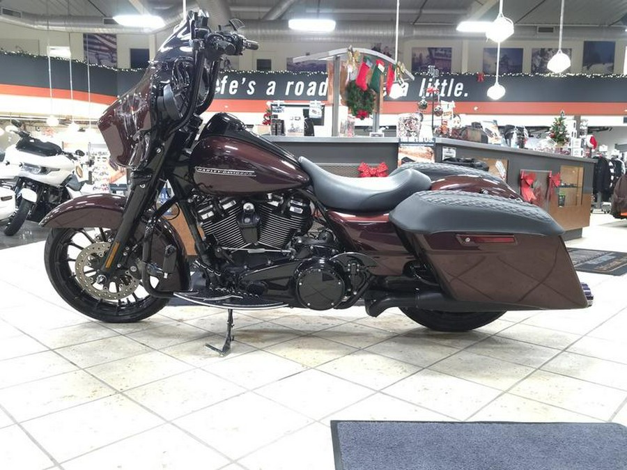 2018 Harley-Davidson® FLHXS - Street Glide® Special