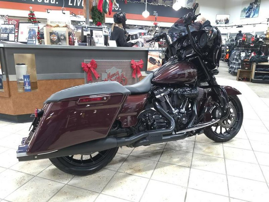 2018 Harley-Davidson® FLHXS - Street Glide® Special