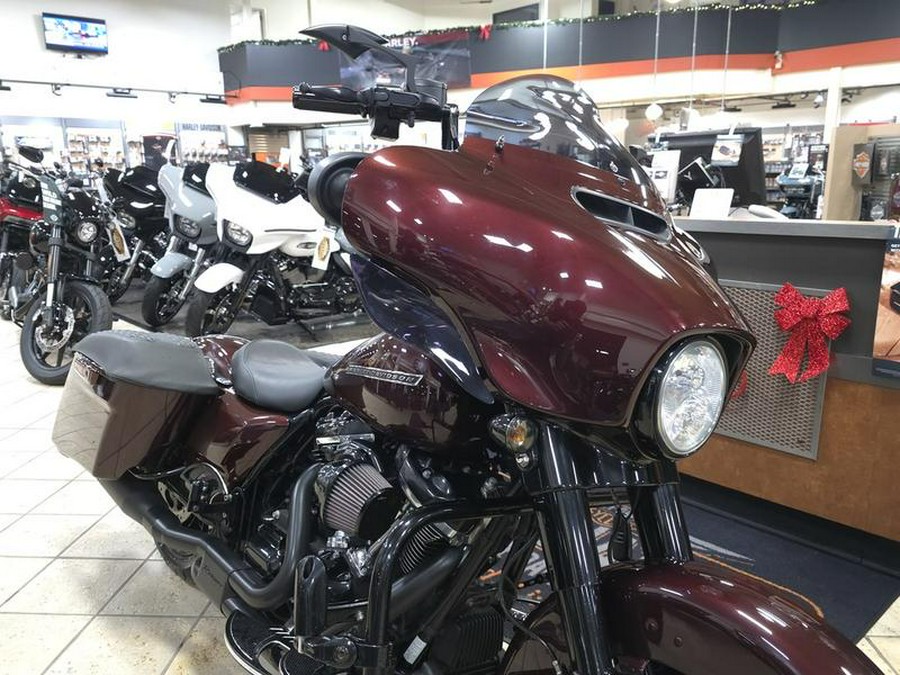2018 Harley-Davidson® FLHXS - Street Glide® Special