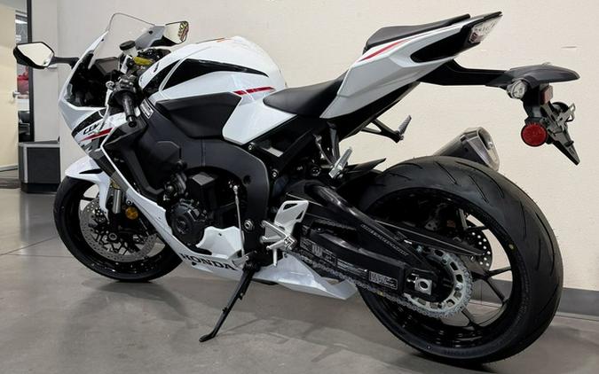 2026 Honda CBR1000RR ABS