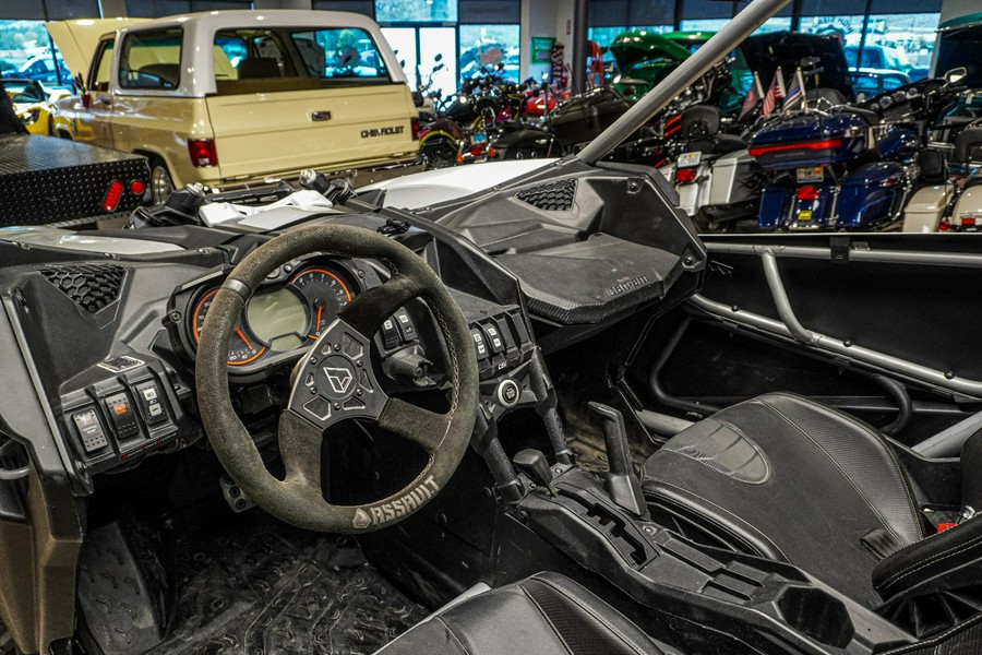 2019 Can-Am Maverick X3