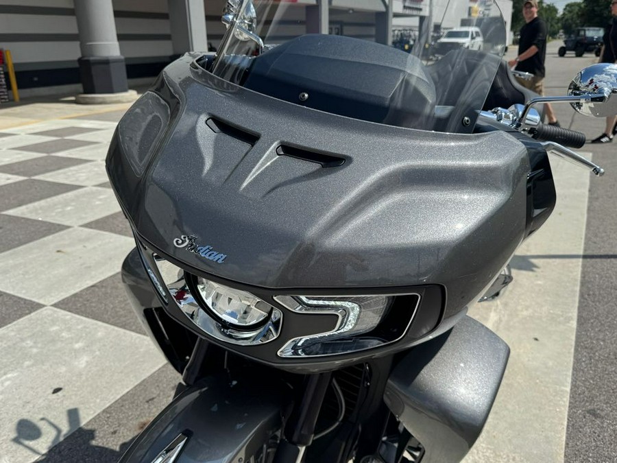 2024 Indian Motorcycle PURSUIT LIMITED