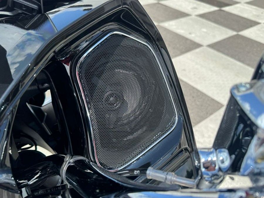 2024 Indian Motorcycle PURSUIT LIMITED