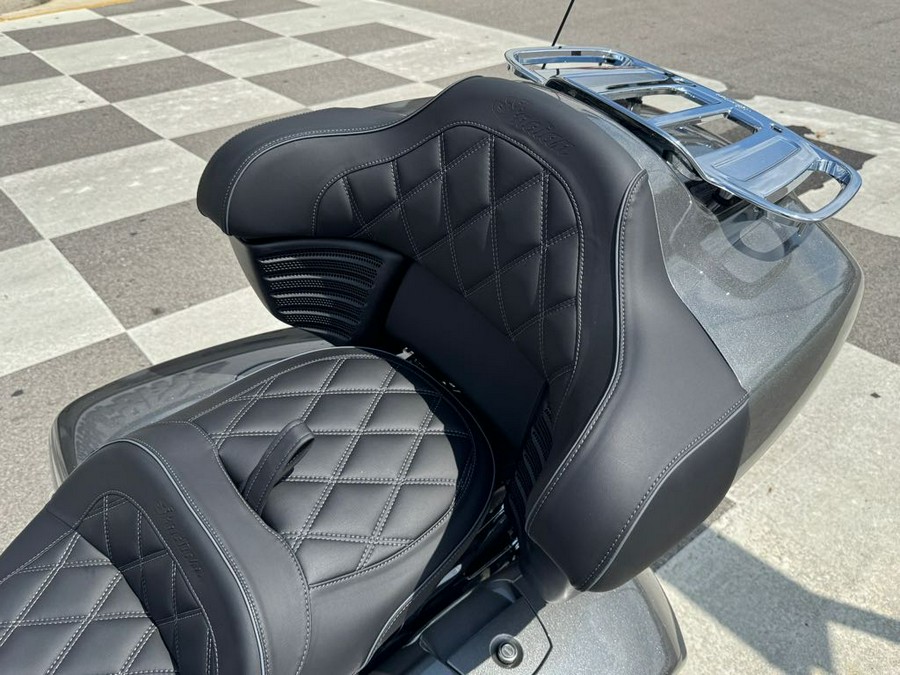 2024 Indian Motorcycle PURSUIT LIMITED