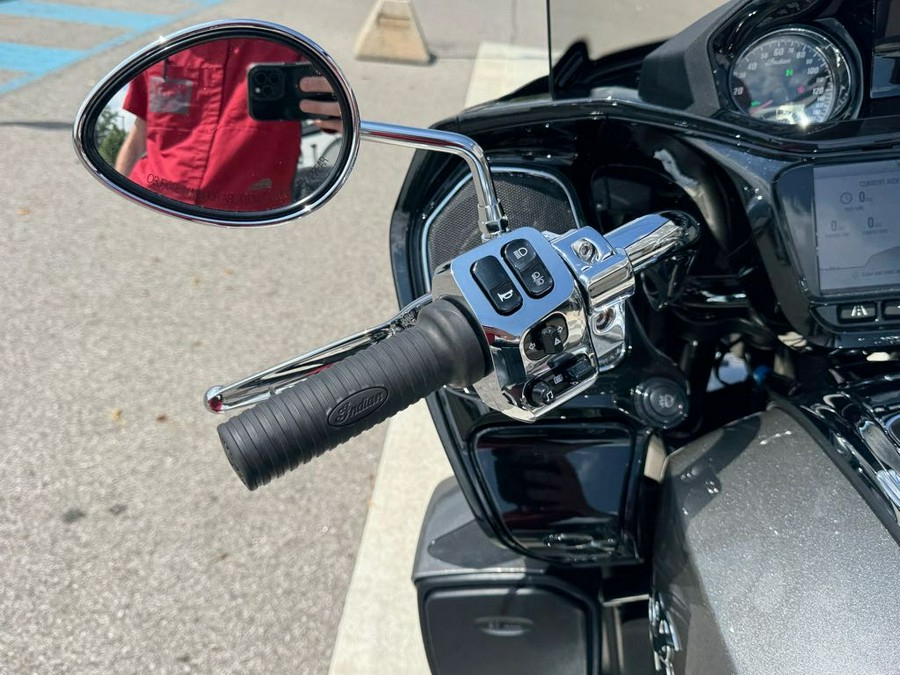 2024 Indian Motorcycle PURSUIT LIMITED