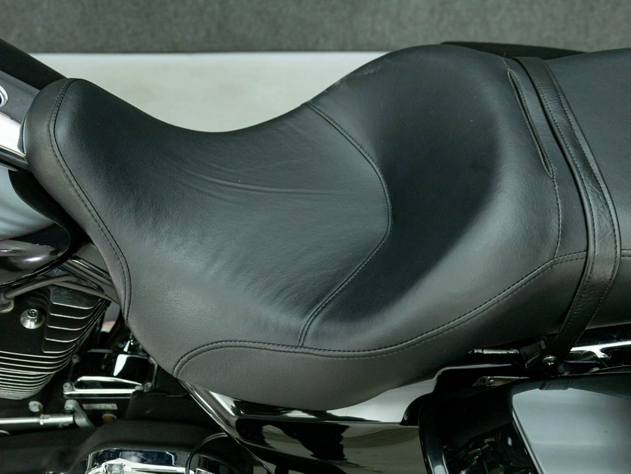 2012 HARLEY DAVIDSON FLHX STREET GLIDE