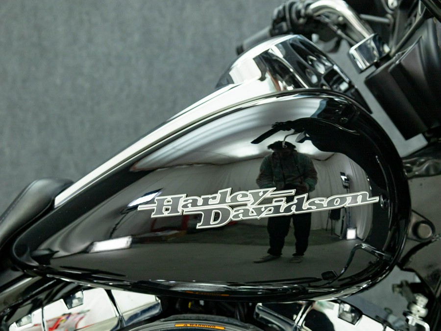 2012 HARLEY DAVIDSON FLHX STREET GLIDE