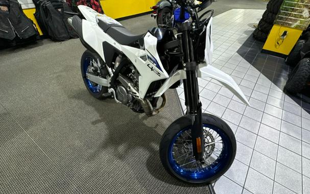 2025 Suzuki DR-Z400SM SUPERMOTO