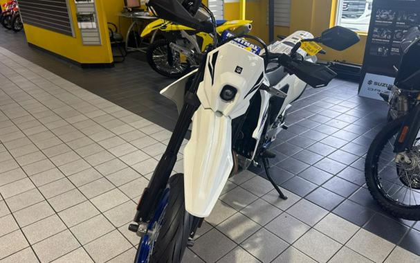 2025 Suzuki DR-Z400SM SUPERMOTO