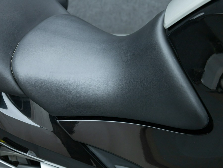 2010 BMW R1200RT W/ABS