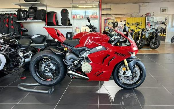 2023 Ducati Panigale V4 S Ducati Red