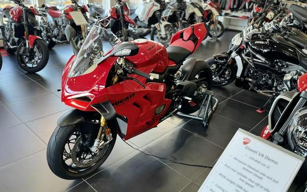 2023 Ducati Panigale V4 S Ducati Red