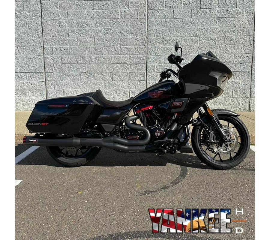 2024 FLTRXSTSE CVO™ Road Glide® ST
