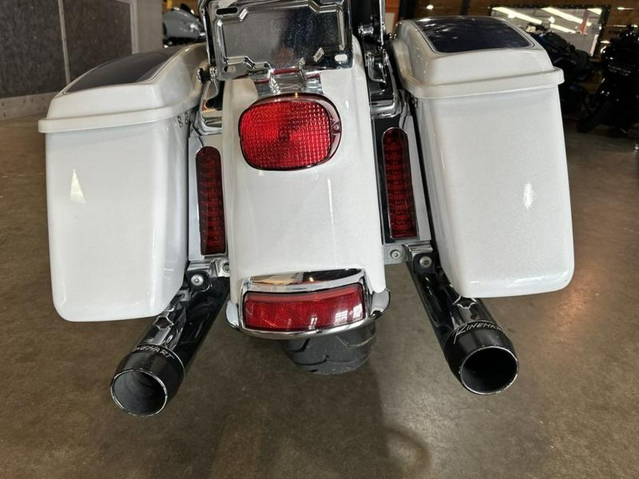 2015 Harley-Davidson® FLHTCUL - Electra Glide® Ultra Classic® Low