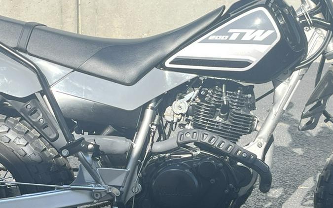 2023 Yamaha TW 200