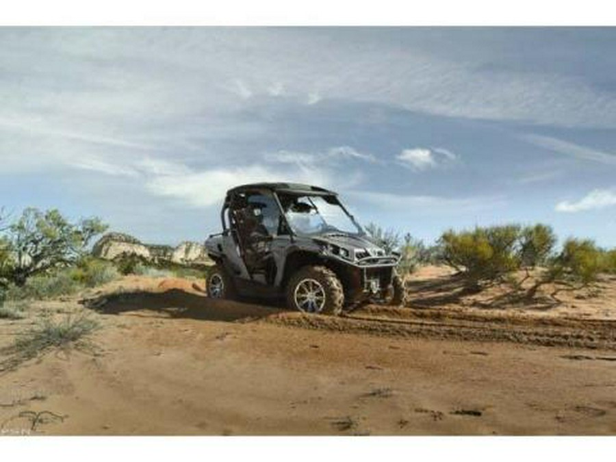 2012 Can-Am Commander™ 1000 LTD