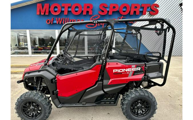 2024 Honda Pioneer 1000-5 Deluxe