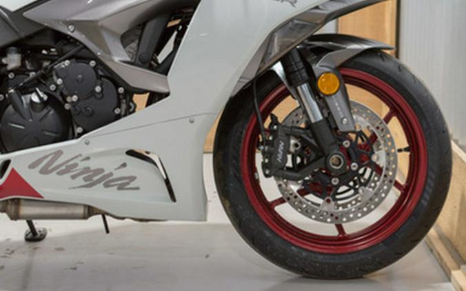 2025 Kawasaki Ninja ZX-6R ABS ABS KRT Edition