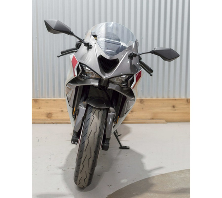 2025 Kawasaki Ninja ZX-6R ABS ABS KRT Edition