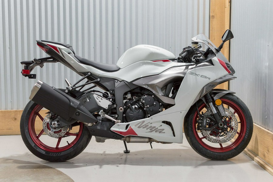 2025 Kawasaki Ninja ZX-6R ABS ABS KRT Edition