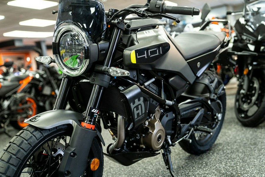 2024 Husqvarna SVARTPILEN 401