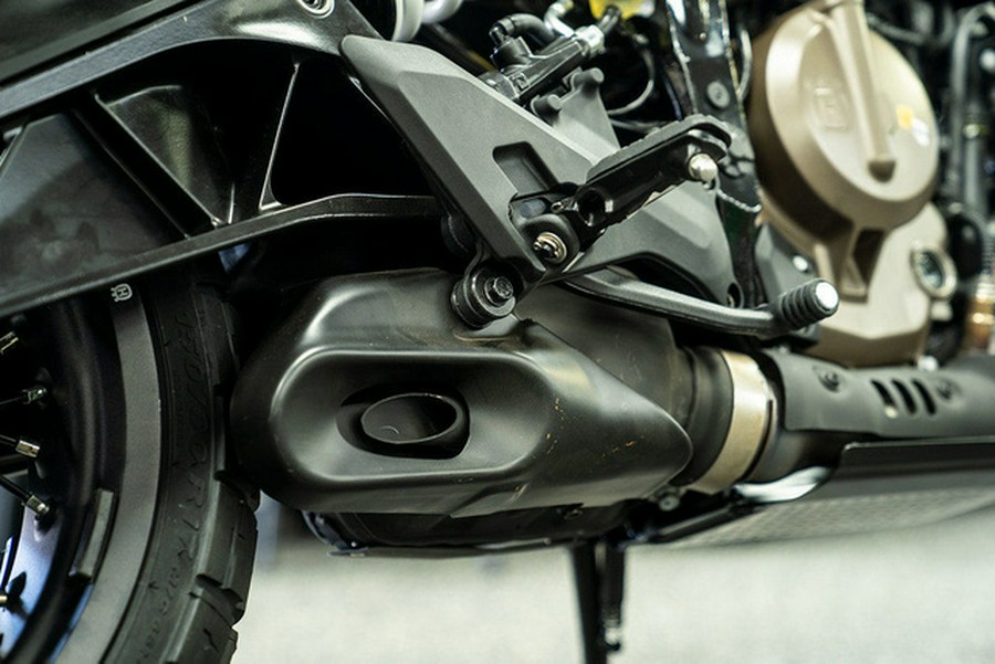 2024 Husqvarna SVARTPILEN 401