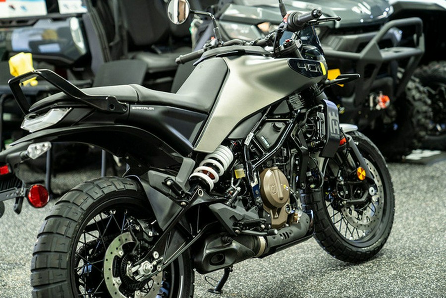 2024 Husqvarna SVARTPILEN 401