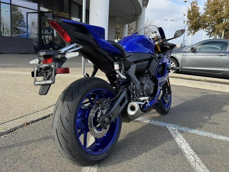 2025 Yamaha YZF-R7