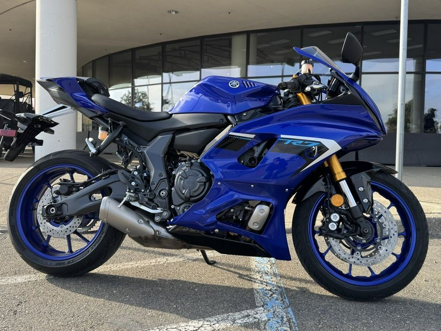 2025 Yamaha YZF-R7