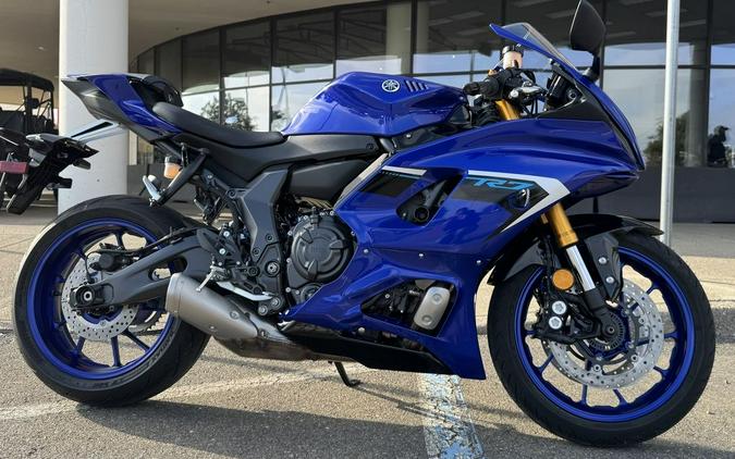 2025 Yamaha YZF-R7