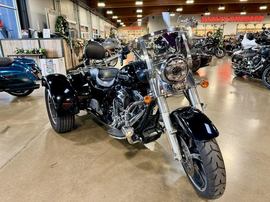 2015 Harley-Davidson® FLRT - Freewheeler™