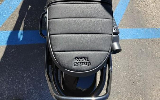 2026 Royal Enfield Bear 650 Golden Shadow