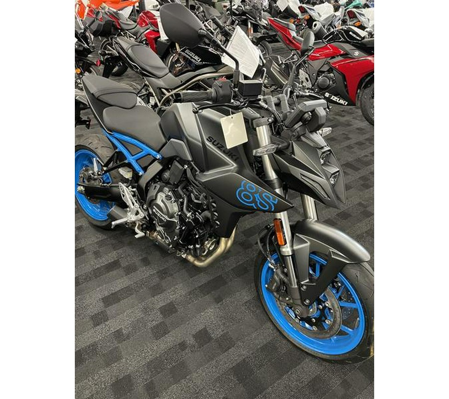 2024 Suzuki GSX-8S