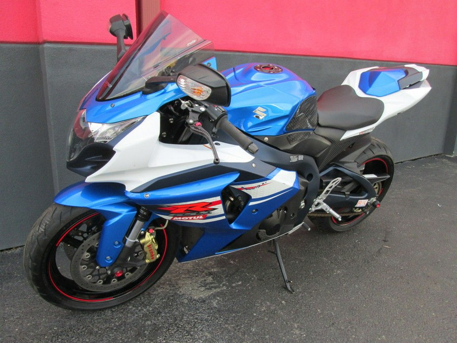 2013 Suzuki GSX-R1000™