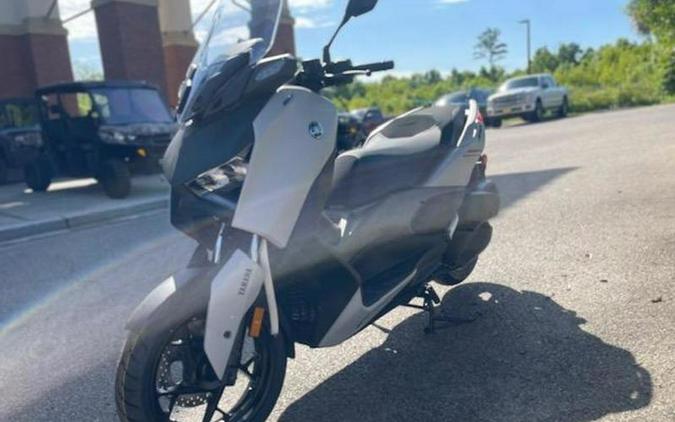 2024 Yamaha XMAX