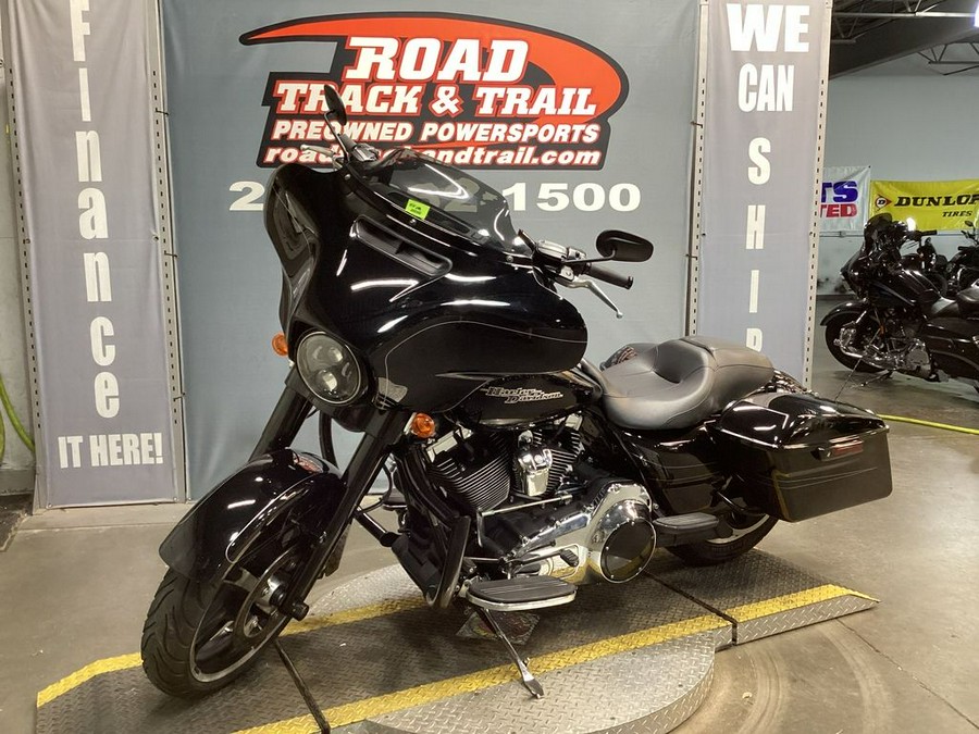 2016 Harley-Davidson® FLHXS - Street Glide® Special