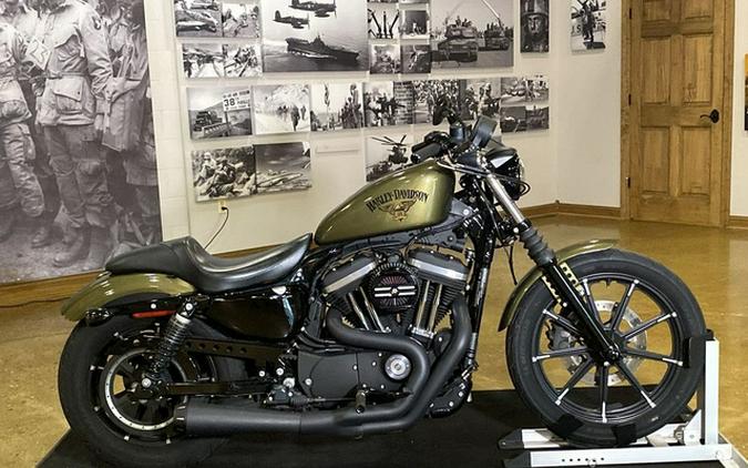 2017 Harley-Davidson Sportster XL883N - Iron 883