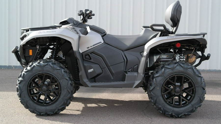 2026 Can-Am® Outlander MAX XT 700