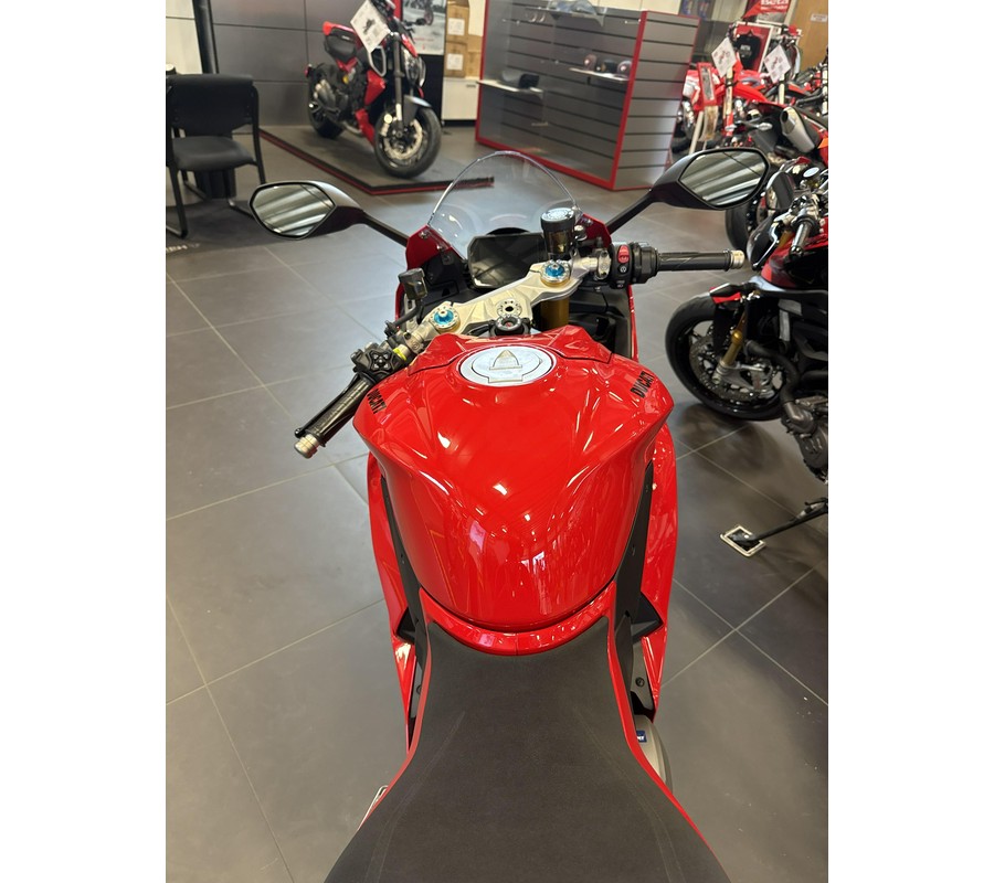 2025 Ducati PANIGALE V2 S