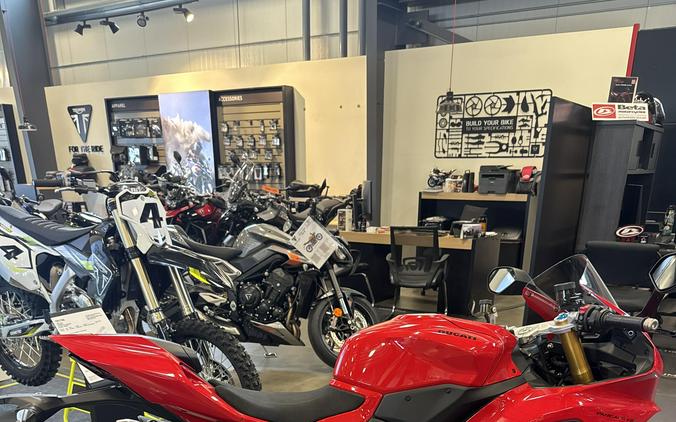 2025 Ducati PANIGALE V2 S