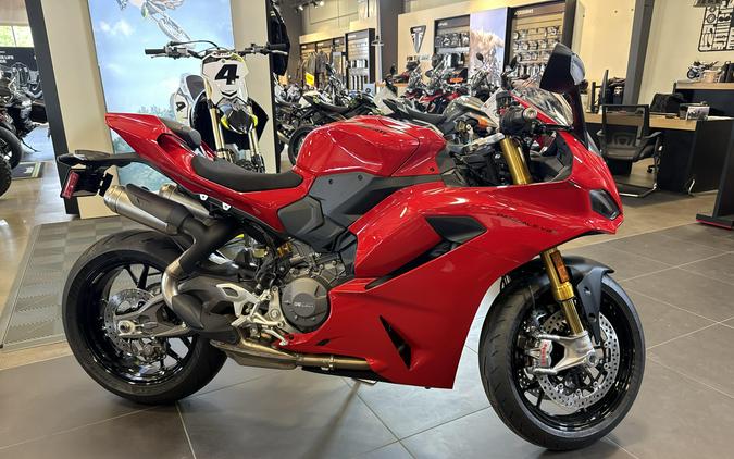 2025 Ducati PANIGALE V2 S