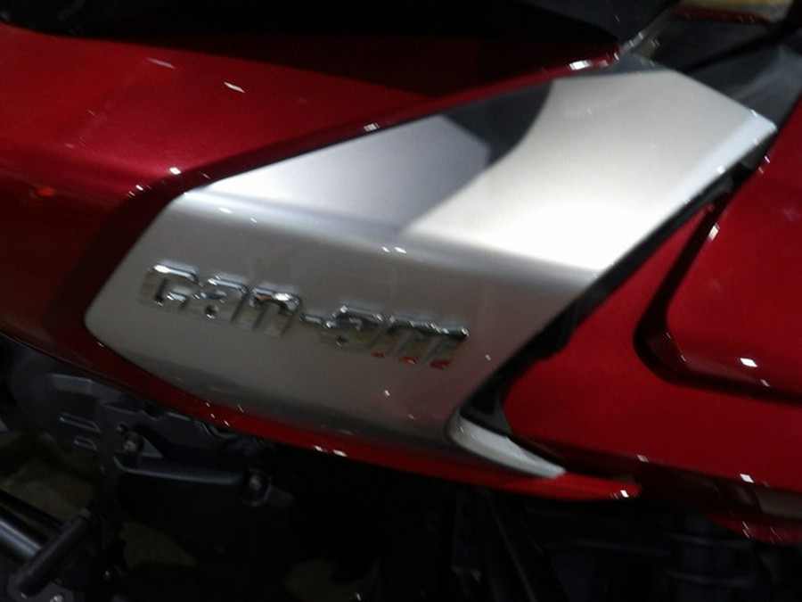 2017 Can-Am Spyder F3 T 6-Speed Semi-Automatic (SE6)