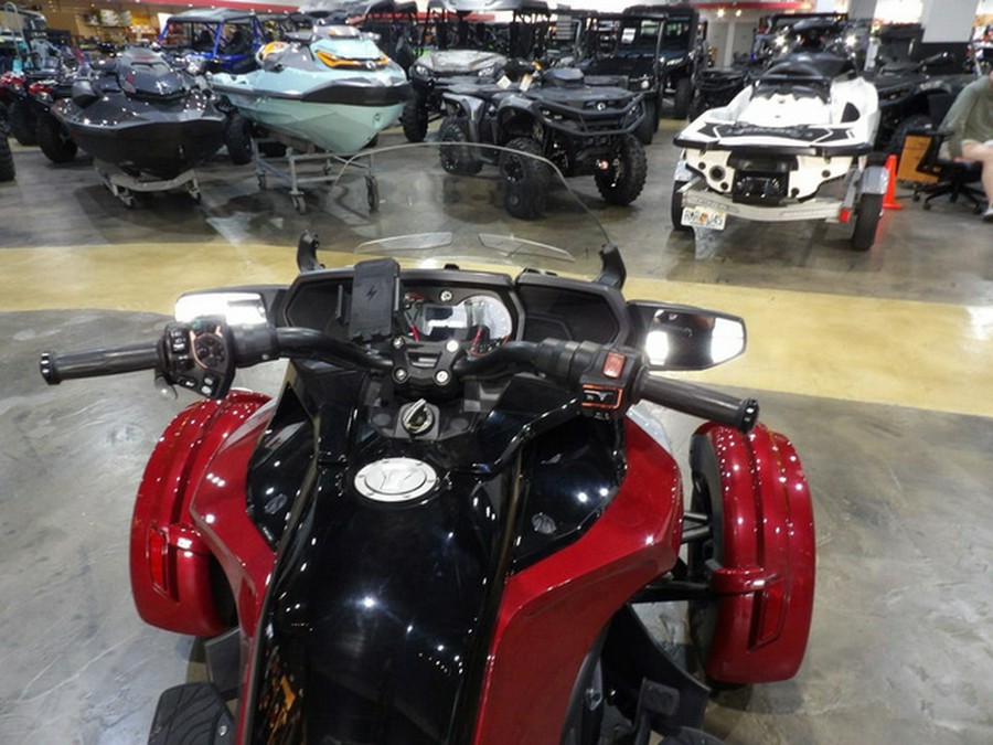 2017 Can-Am Spyder F3 T 6-Speed Semi-Automatic (SE6)