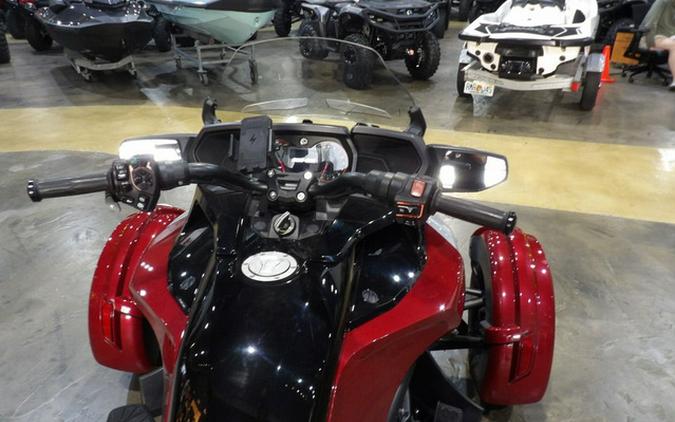 2017 Can-Am Spyder F3 T 6-Speed Semi-Automatic (SE6)
