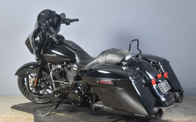 2018 Harley-Davidson Street Glide Special Vivid Black