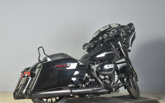 2018 Harley-Davidson Street Glide Special Vivid Black
