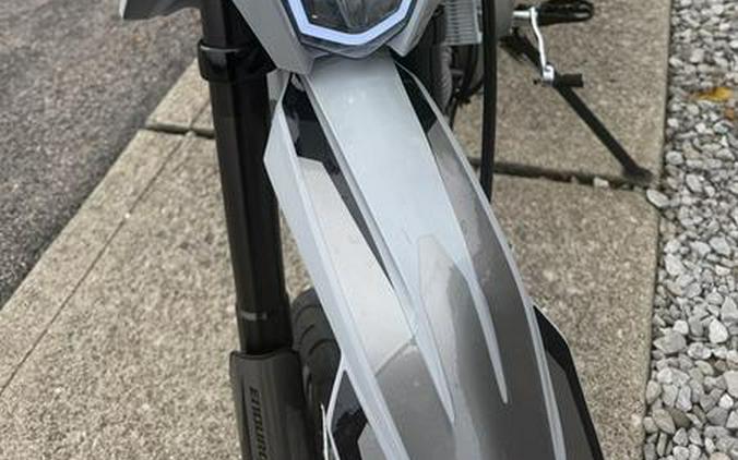 2024 GPX MXR 140