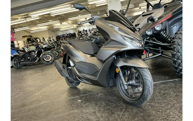 2023 Honda PCX ABS