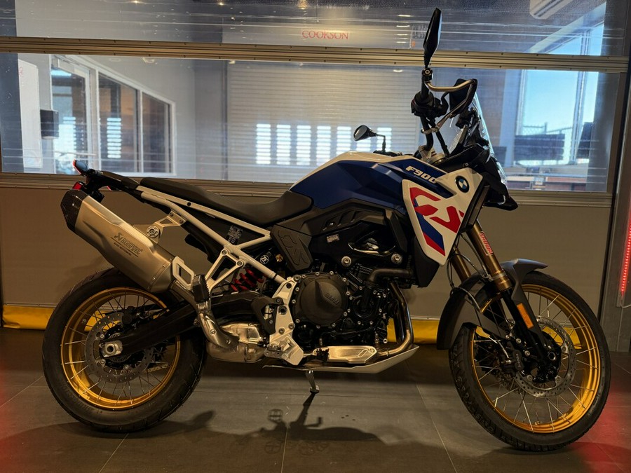 2026 BMW Motorrad F 900 GS BLUE